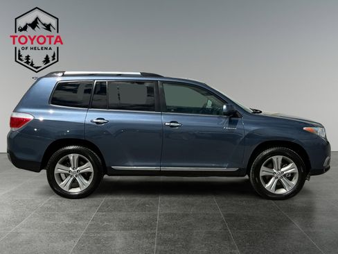 Used 2013 Toyota Highlander Limited AWD/4WD image 6