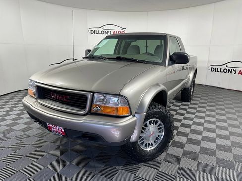 Used 2001 GMC Sonoma SLS w/ Super Spec Pkg 1 image 1