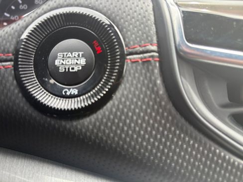 Used 2025 Jeep Compass Trailhawk AWD/4WD image 24