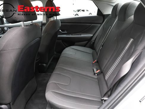 Used 2021 Hyundai Elantra SEL w/ Convenience Package FWD image 20