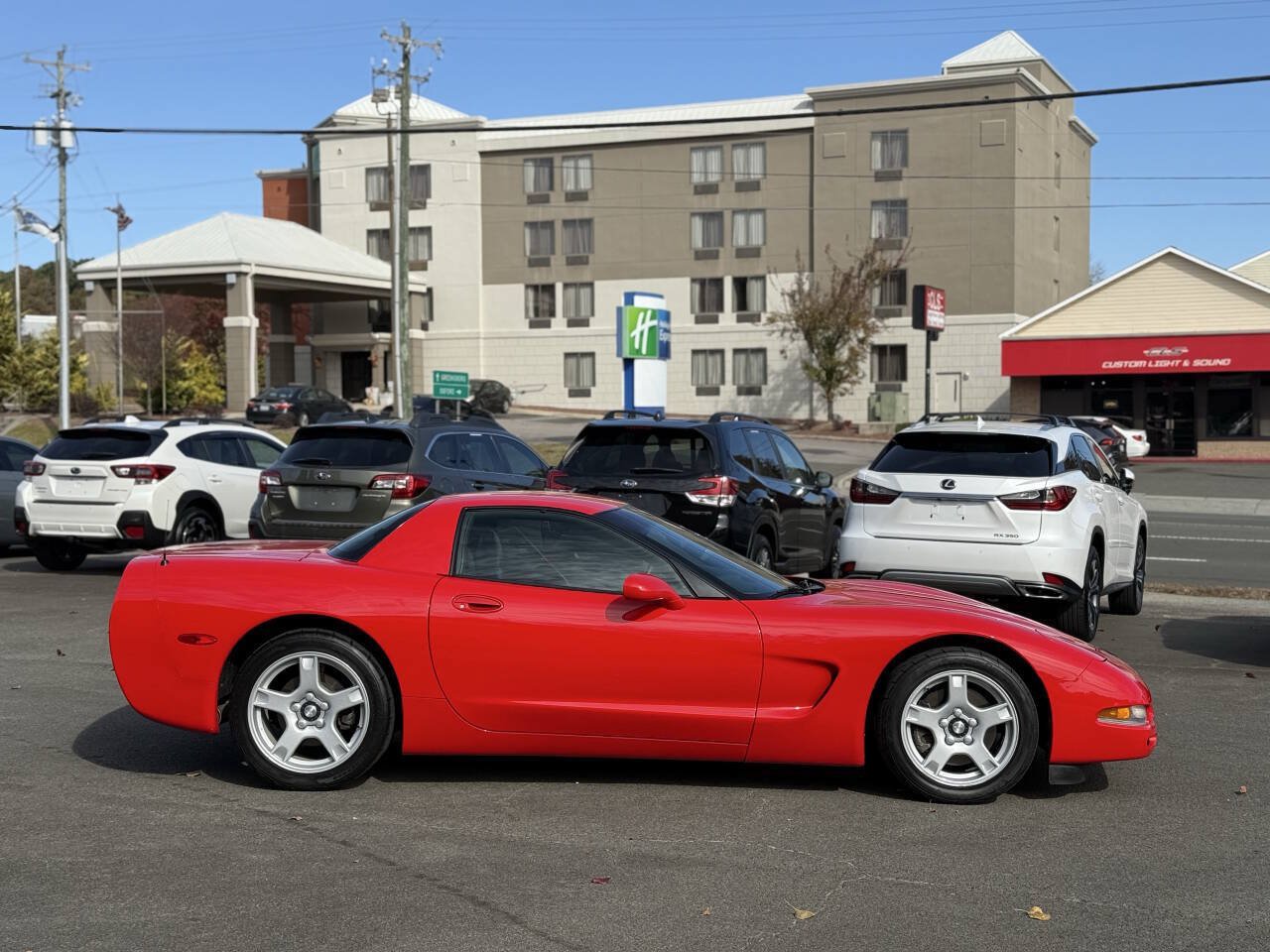 Used 1999 Chevrolet Corvette Coupe RWD image 9