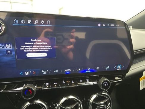 New 2026 Chevrolet Blazer EV LT image 14