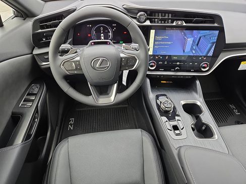 New 2026 Lexus RZ 450e AWD image 7