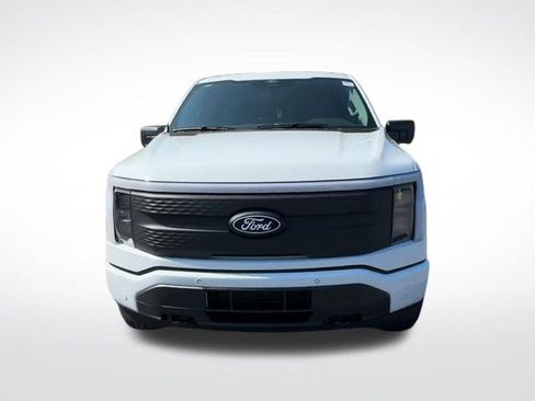New 2025 Ford F150 Lightning Flash AWD/4WD image 3