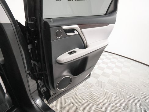 Certified 2022 Lexus RX 350 AWD w/ Premium Package image 17