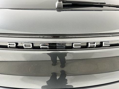 Certified 2026 Porsche Macan AWD/4WD image 35