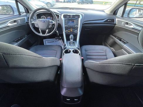 Used 2014 Ford Fusion SE w/ Equipment Group 201A image 28