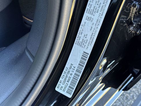 Used 2025 RAM 1500 Tungsten w/ Towing Technology Group image 35