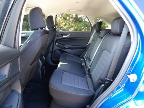 Used 2024 Ford Edge SE w/ Black Appearance Package AWD/4WD image 12