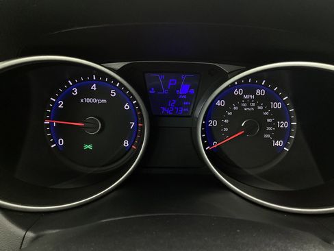 Used 2015 Hyundai Tucson GLS image 33