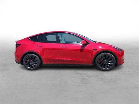 Used 2022 Tesla Model Y Performance AWD/4WD image 7
