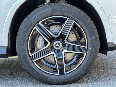 New 2026 Mercedes-Benz GLC 300 4MATIC image 10