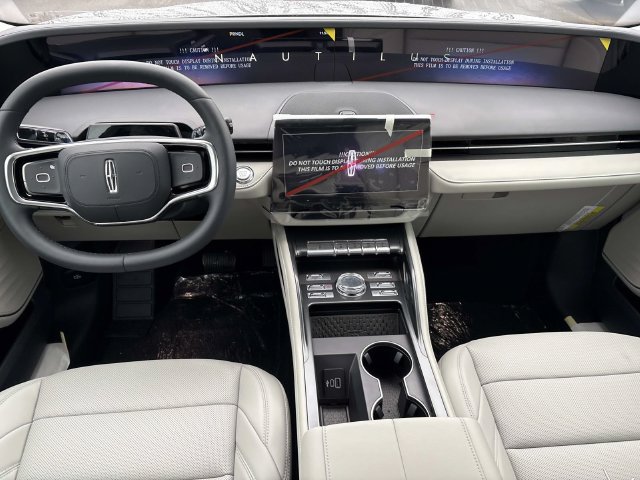 New 2026 Lincoln Nautilus Premier w/ Jet Appearance Package AWD/4WD image 16