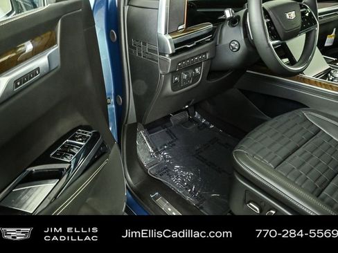 Certified 2025 Cadillac Escalade ESV Sport Platinum w/ LPO, ONYX Package image 10