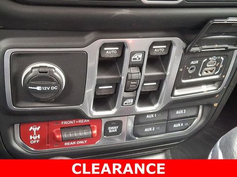 Used 2018 Jeep Wrangler Unlimited Rubicon w/ Steel Bumper Group image 24