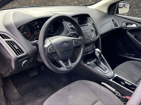 Used 2016 Ford Focus SE image 12