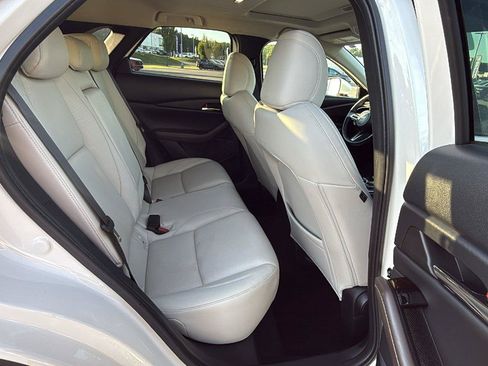 Used 2023 MAZDA CX-30 AWD 2.5 S w/ Premium Package image 19