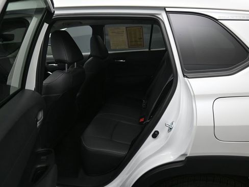 Certified 2025 Toyota Corolla Cross XLE w/ Convenience Package image 29