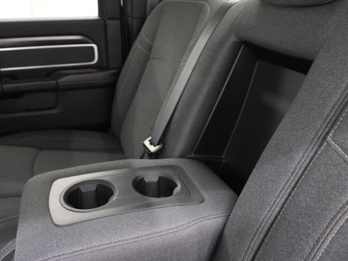Used 2022 RAM 2500 Big Horn w/ Night Edition AWD/4WD image 35