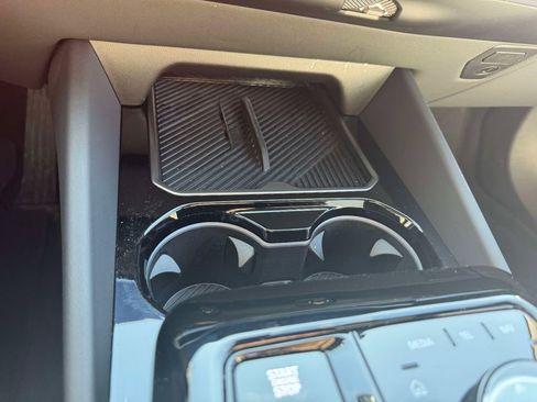 Certified 2026 BMW 530i xDrive 530i xDrive w/ Premium Package image 11