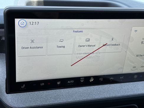 New 2025 Ford Maverick XLT w/ XLT Luxury Package image 24