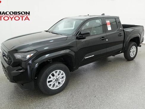 New 2025 Toyota Tacoma SR5 image 1