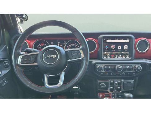 Used 2021 Jeep Gladiator Rubicon AWD/4WD image 22