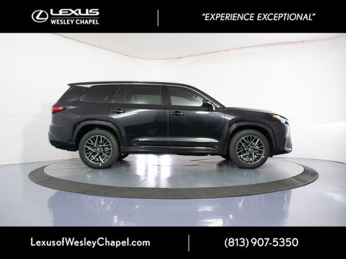New 2026 Lexus TX 350 AWD image 2