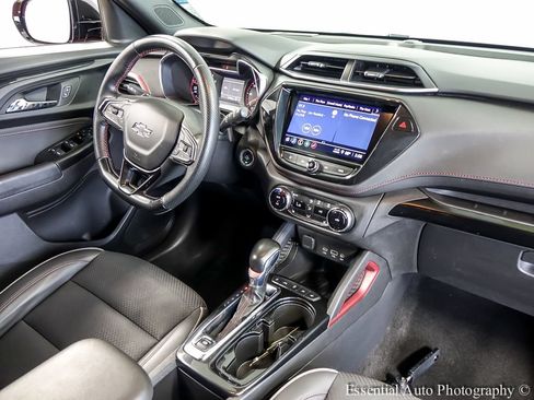 Used 2023 Chevrolet TrailBlazer RS w/ Convenience Package FWD image 23