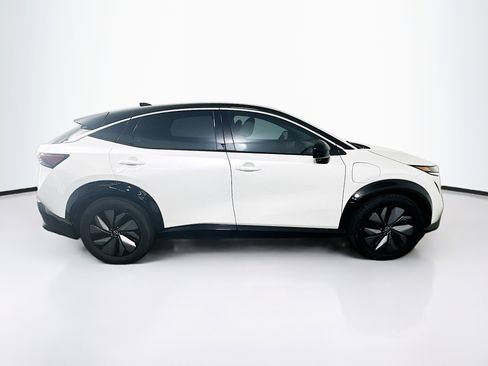 Used 2023 Nissan Ariya FWD image 10