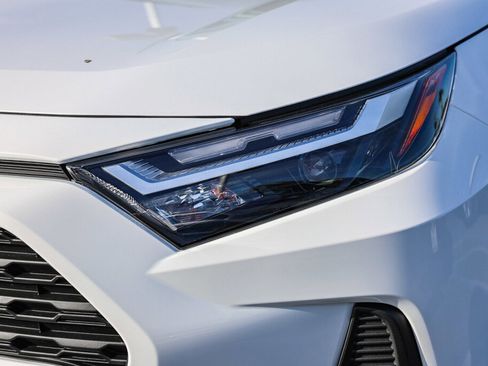 Certified 2025 Toyota RAV4 LE image 20