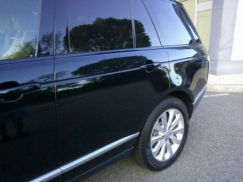 Used 2014 Land Rover Range Rover HSE AWD/4WD image 14