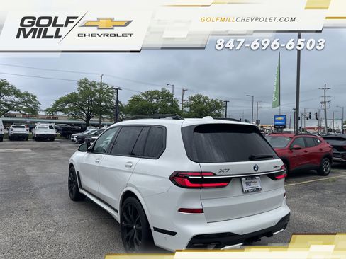 Used 2023 BMW X7 xDrive40i w/ M Sport Package AWD/4WD image 8