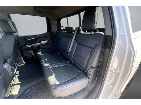 Used 2021 GMC Sierra 1500 Denali w/ Denali Ultimate Package AWD/4WD image 23