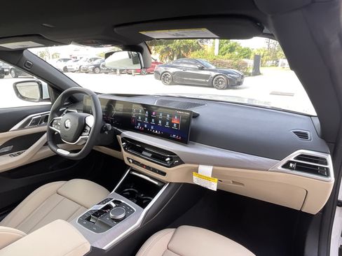 New 2027 BMW 430i Convertible w/ Premium Package RWD image 27