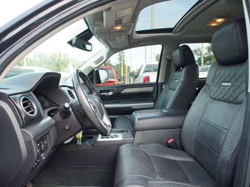 Used 2018 Toyota Tundra Platinum image 22