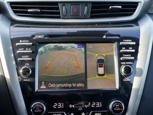 Used 2023 Nissan Murano Platinum image 18