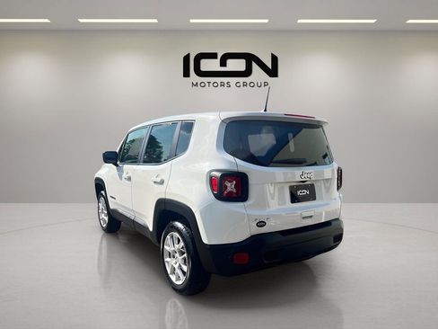 Used 2023 Jeep Renegade Latitude image 6