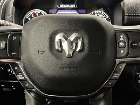 Used 2025 RAM 1500 Laramie w/ Sport Appearance Package AWD/4WD image 16