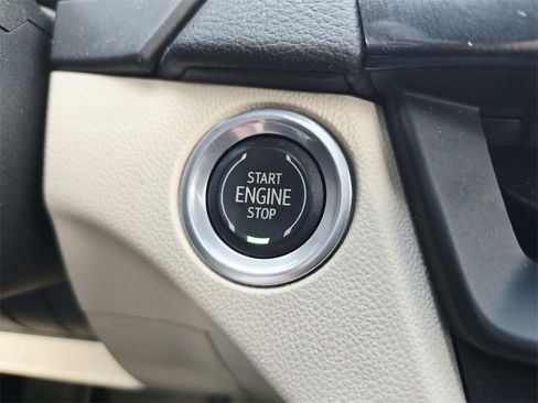 Used 2021 Cadillac CT4 Premium Luxury image 33