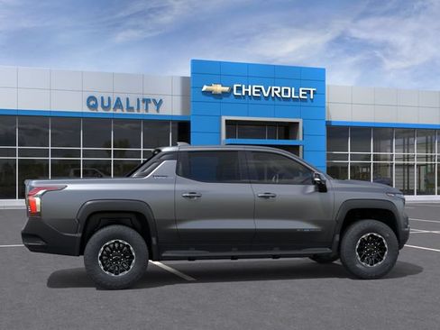New 2026 Chevrolet Silverado EV Trail Boss w/ Premium Package AWD/4WD image 5