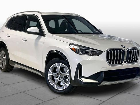 New 2026 BMW X1 xDrive28i w/ Technology Package AWD/4WD image 2