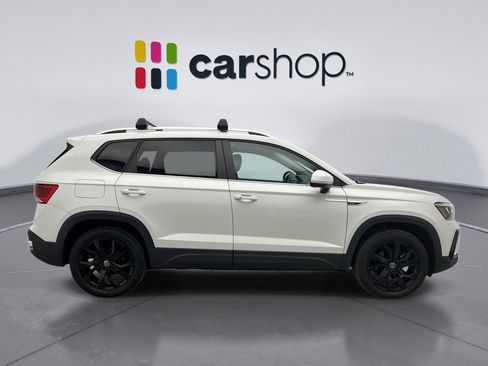 Used 2022 Volkswagen Taos SE image 6