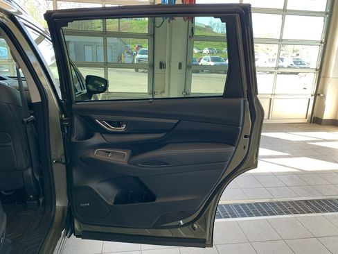 New 2026 Subaru Ascent Limited image 21