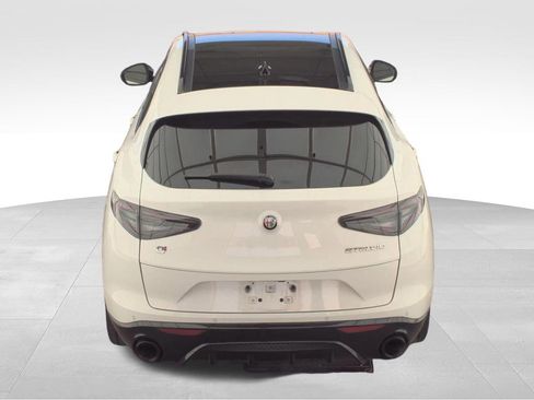 Used 2024 Alfa Romeo Stelvio Veloce AWD/4WD image 21