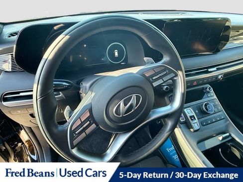 Used 2024 Hyundai Palisade Calligraphy image 12