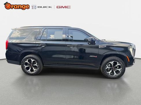 Used 2025 GMC Yukon AT4 w/ AT4 Premium Plus Package AWD/4WD image 2