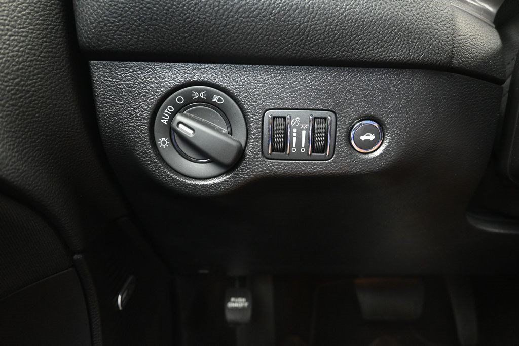Used 2023 Dodge Challenger GT w/ Blacktop Package AWD/4WD image 16