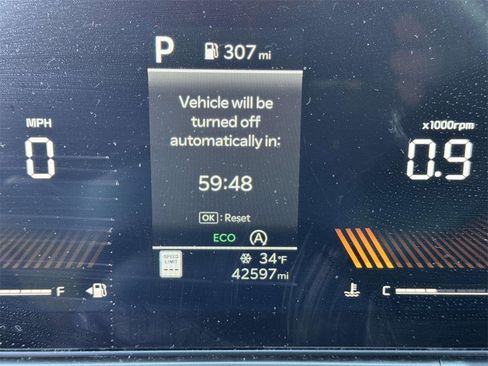 Used 2024 Kia Sorento S image 13