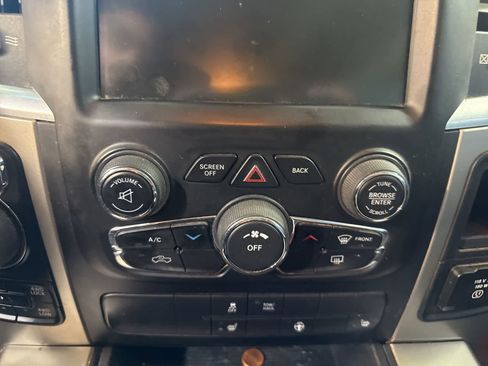 Used 2014 RAM 1500 Big Horn image 27